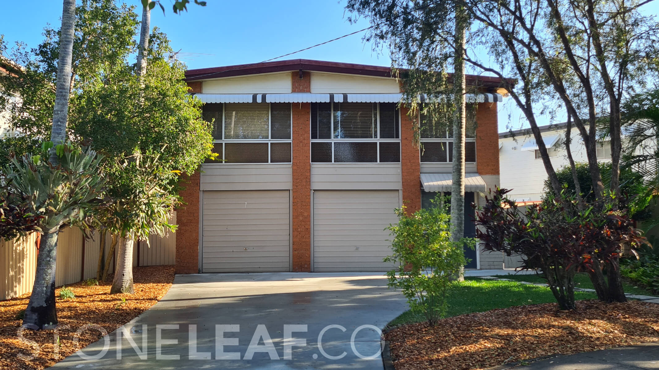 Lawn care and edging Brisbane