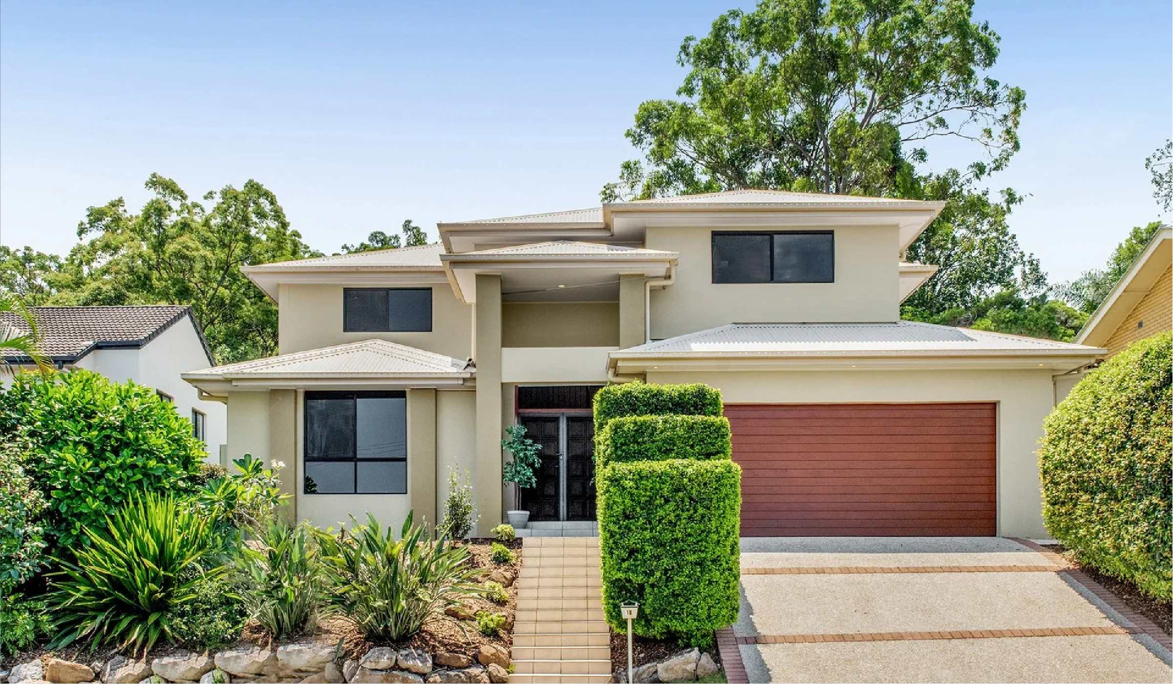Beautiful South Brisbane garden maintained by Stoneleaf.CO